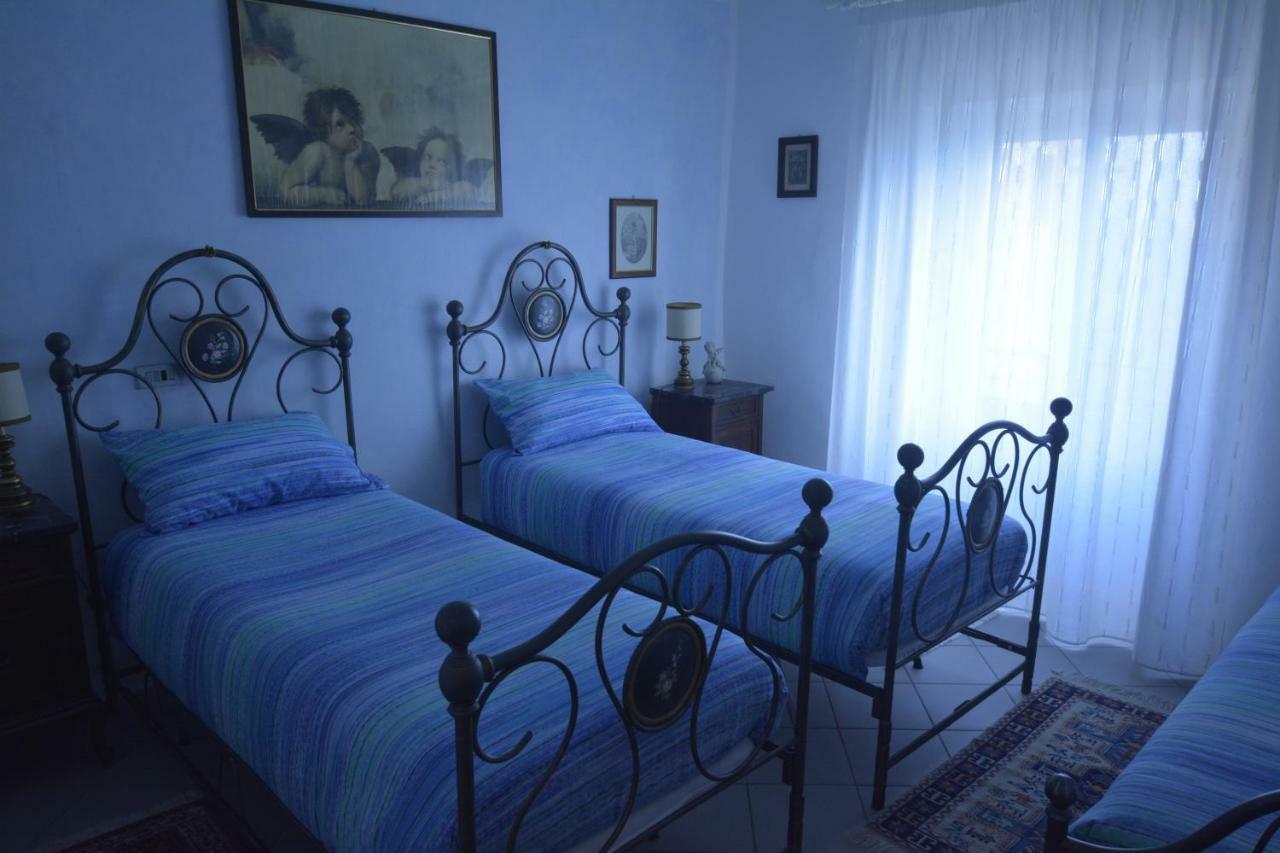 Borgo Della Rocca Bed & Breakfast Montemurlo Exterior photo