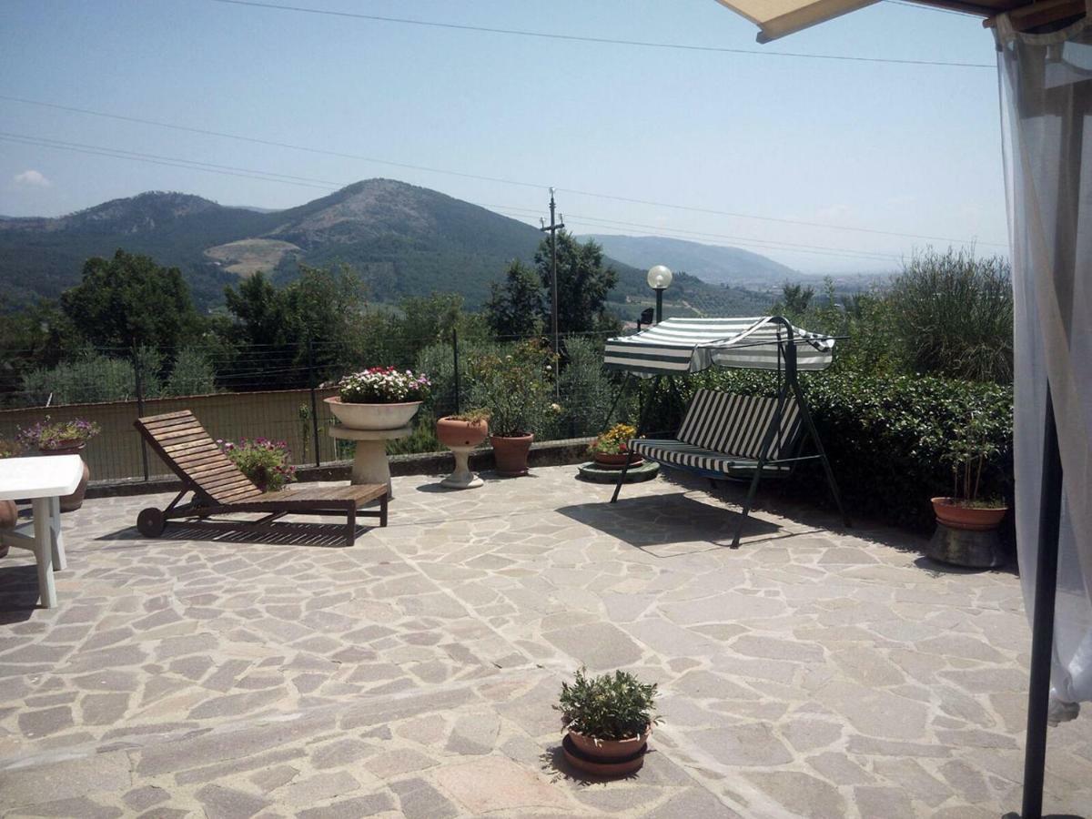 Borgo Della Rocca Bed & Breakfast Montemurlo Exterior photo