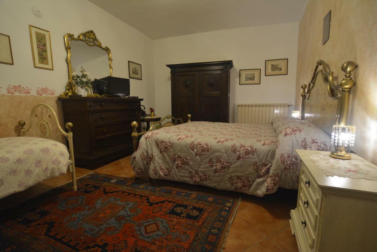 Borgo Della Rocca Bed & Breakfast Montemurlo Exterior photo