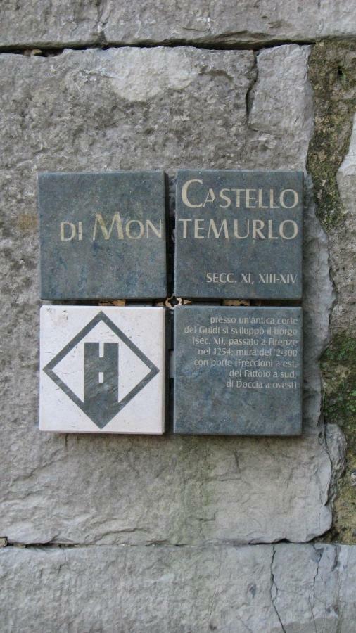 Borgo Della Rocca Bed & Breakfast Montemurlo Exterior photo